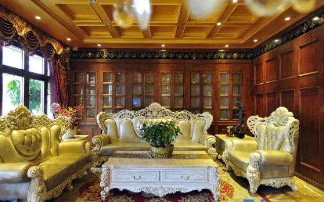 Shenzhen Royal Impression Theme Hotel