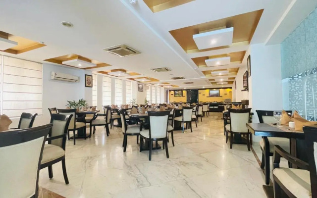 Surasena Regal Vista Agra