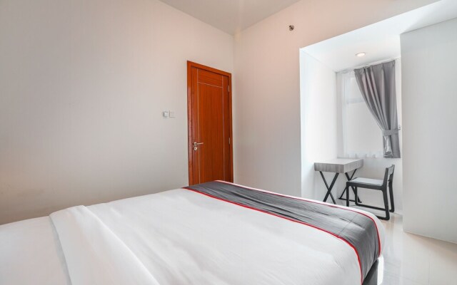 Super Oyo Collection O 16 Vittoria Residence