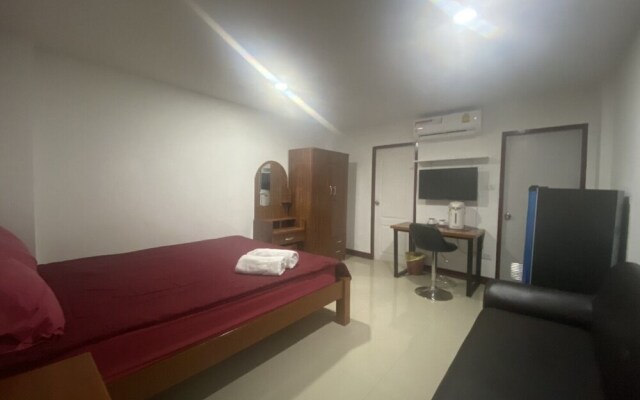 OYO 1135 Triple A Residence