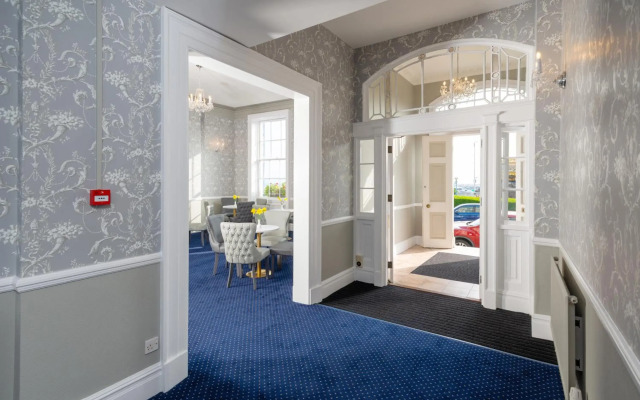 The Hotel Rex