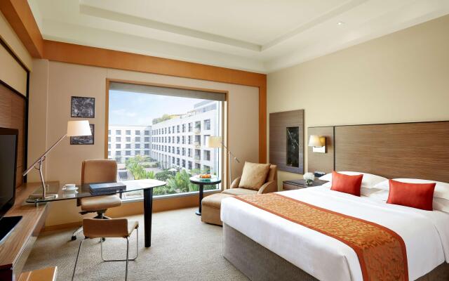 Grand Hyatt Mumbai Hotel and Serviced Apartments