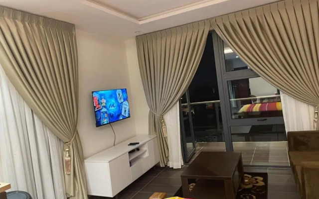 Park Apartments D-plus One bedroom + Living Room