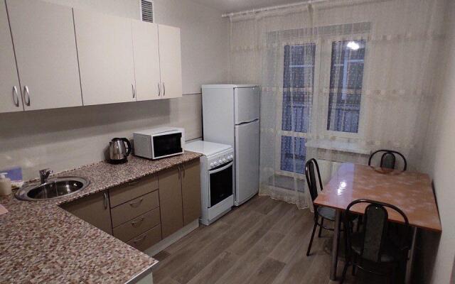 Апартаменты на проезде Созидателей, 13