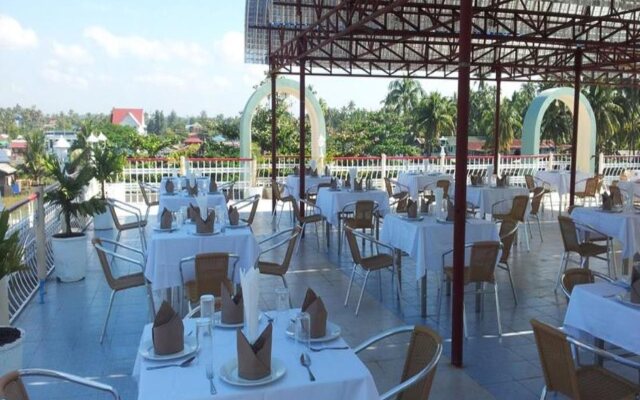 Alliance Resort Hotel