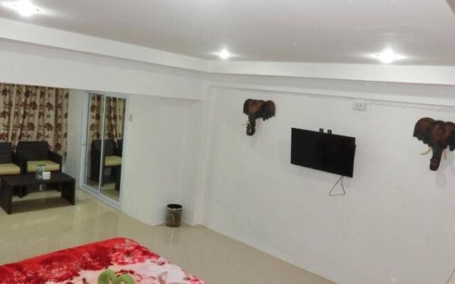 Arisa Hostel