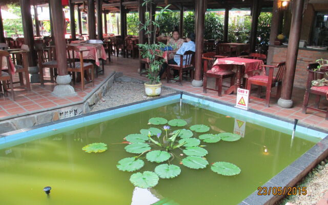 Thanh Noi Hotel