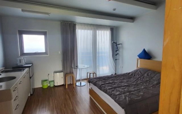 Pension Jeju Picnic Story