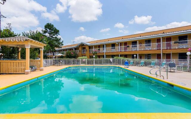 Magnuson Hotel Little Rock South