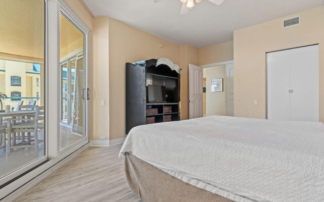 Beach Colony Tower Penthouse 17C