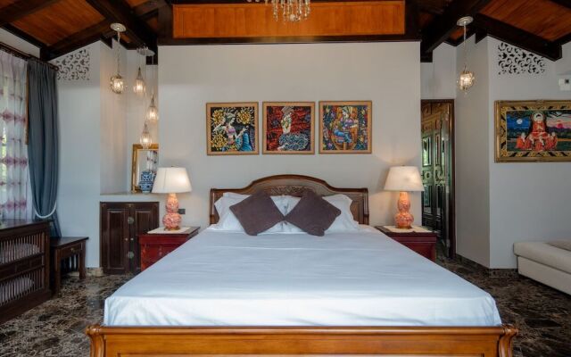 Classy 4-BR Seaview Villa at Surin Beach