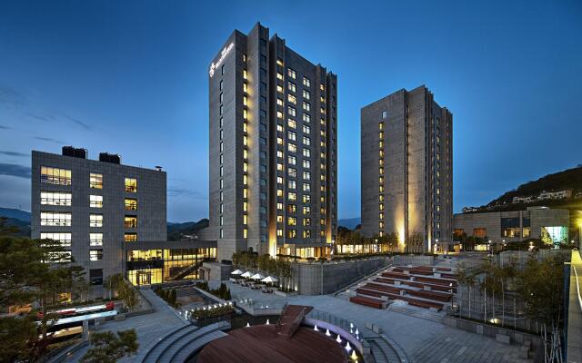 Bloomvista Hotel&Conference