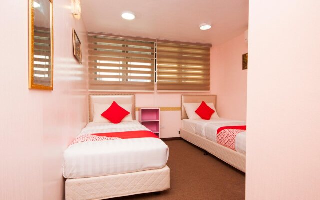 Bintang Square Hotel