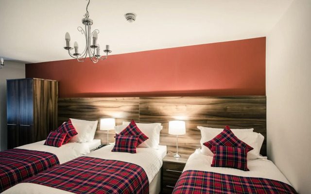 Royal West End Hotel