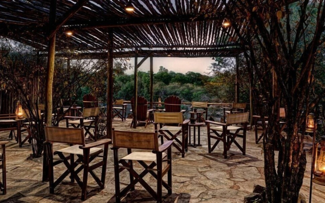 Mara Bush Camp - Private Wing