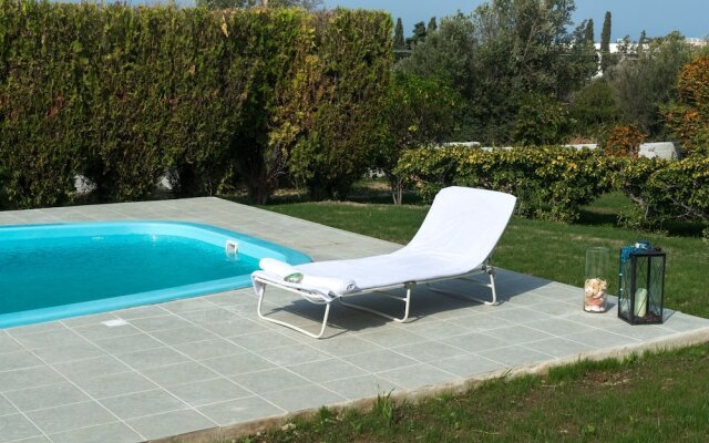 Stemma Pool Villa