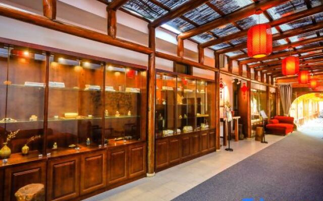 Ruyuan Culture Theme Inn