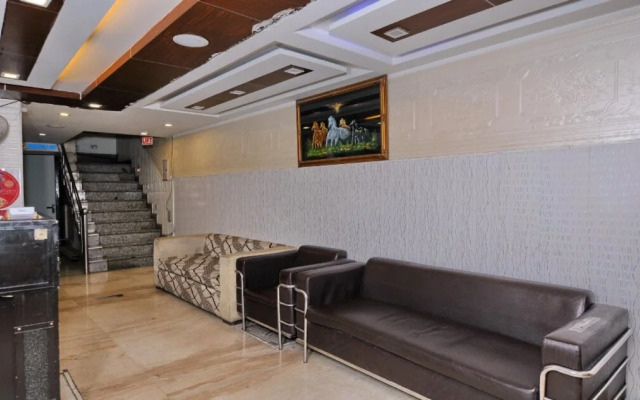 RB Grand Residency by OYO Rooms