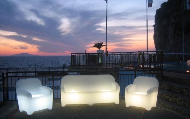 Conca Azzurra Beach Resort