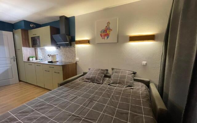 Studio sur le Domaine du Golf de Pont Royal