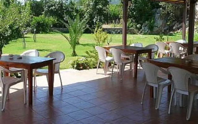 Oblomov Bungalows Apart