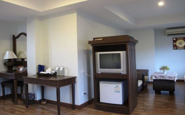 Luckswan resort
