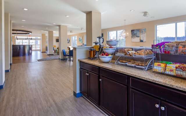 Best Western Dothan Inn & Suites