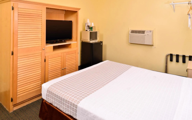 Loyalty Inn Rockingham