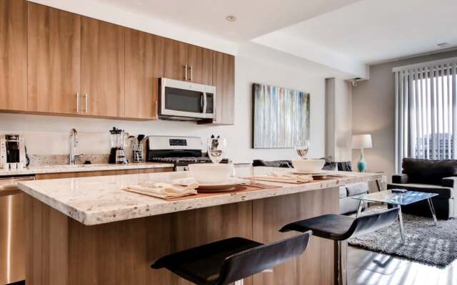 Global Luxury Suites at South Arlington