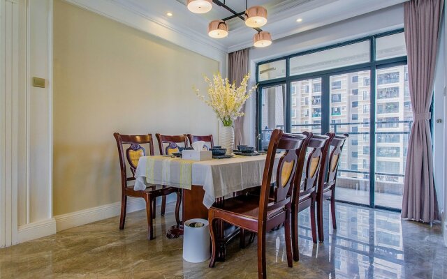 Locals Boutique Apartment Huafa Plaza 12