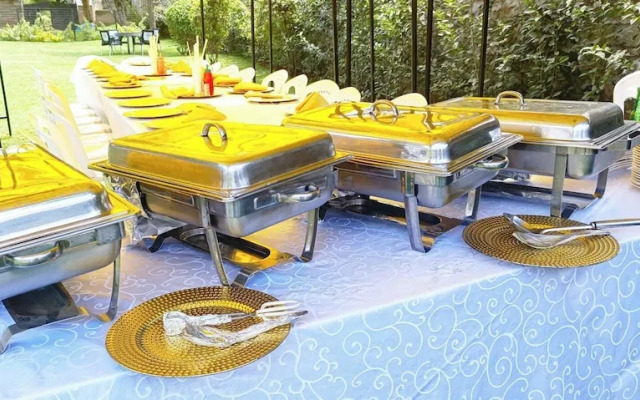 4 Tee's Hotel Rongai