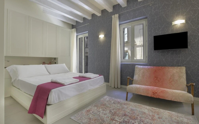 Beautiful Studio Flat With Balcony in Front of Arena