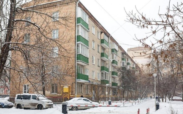 Na Maloy Pirogovskoy 23 Apartments