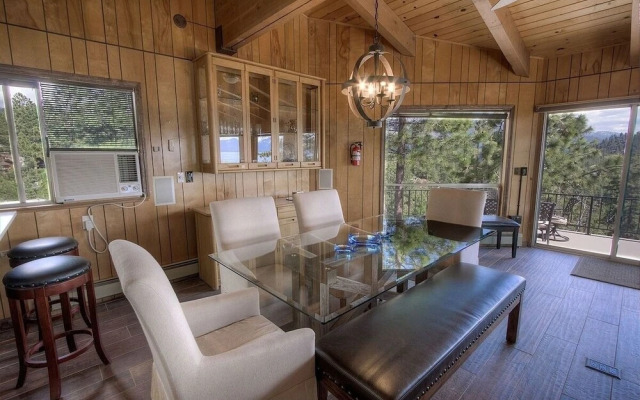 The Heights 4 Bedroom Home by RedAwning