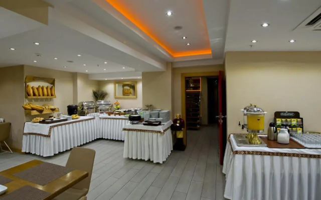 Yasmak Comfort Hotel