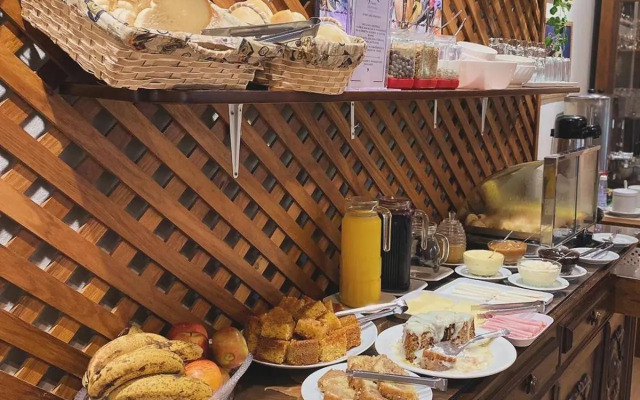 Bird House Pousada Gramado - OH HOTÉIS