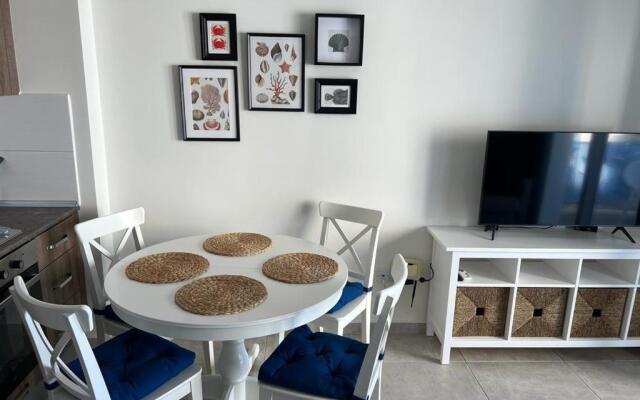 Royal Life Poseidon Block B 1 bedroom
