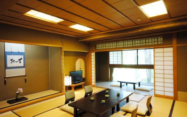 Momoyama
