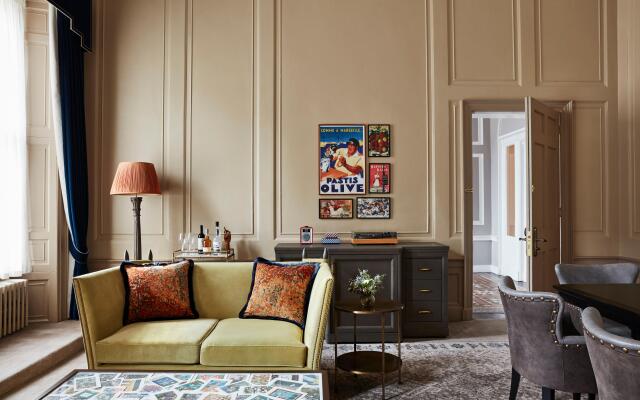 Kimpton Charlotte Square by IHG
