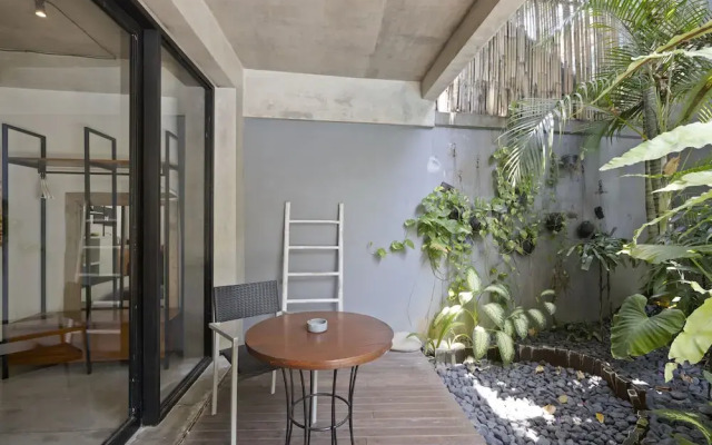 Balissimo Apartment by Hombali