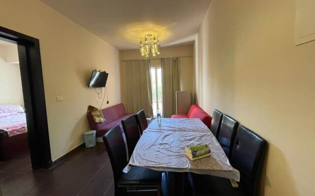 Apartment in Porto Sharm with Garden