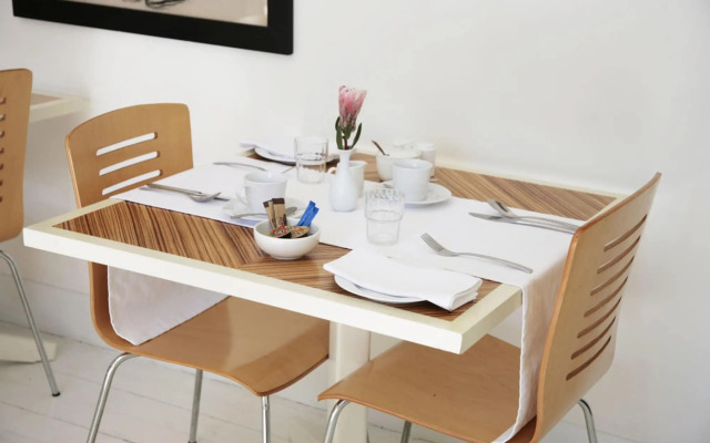 Cape Standard Guest House