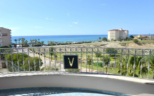 Eva Beach Hotel