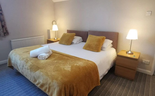Newton House Hotel