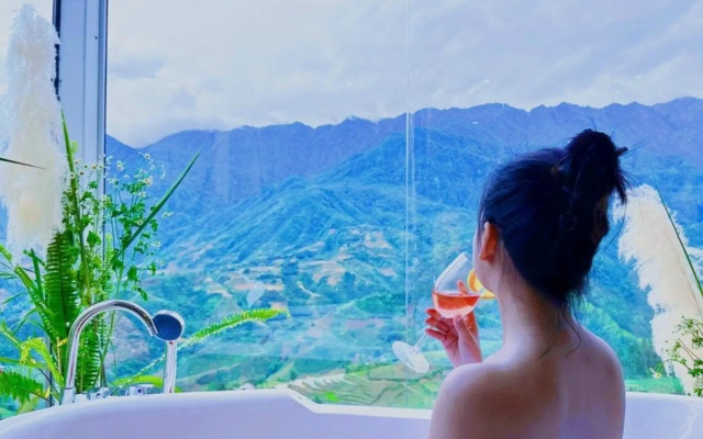 Muong Hoa Valle Hotel