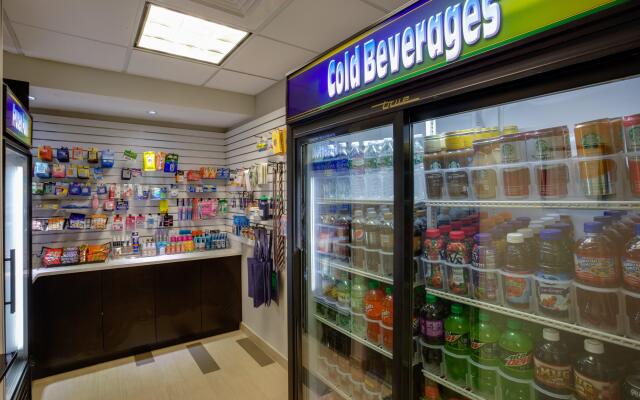 Holiday Inn Express Hotel & Suites Meadowlands Area by IHG