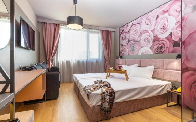Urban Hotel