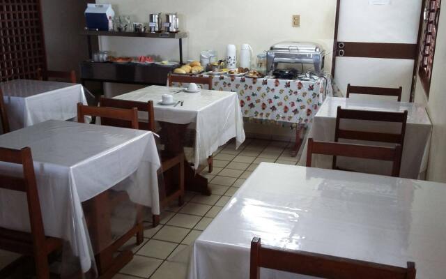 Escuna Praia Hotel