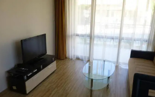 Apartments in Elitonia 5