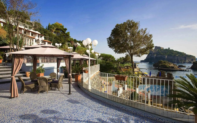 Strand Hotel Terme Delfini